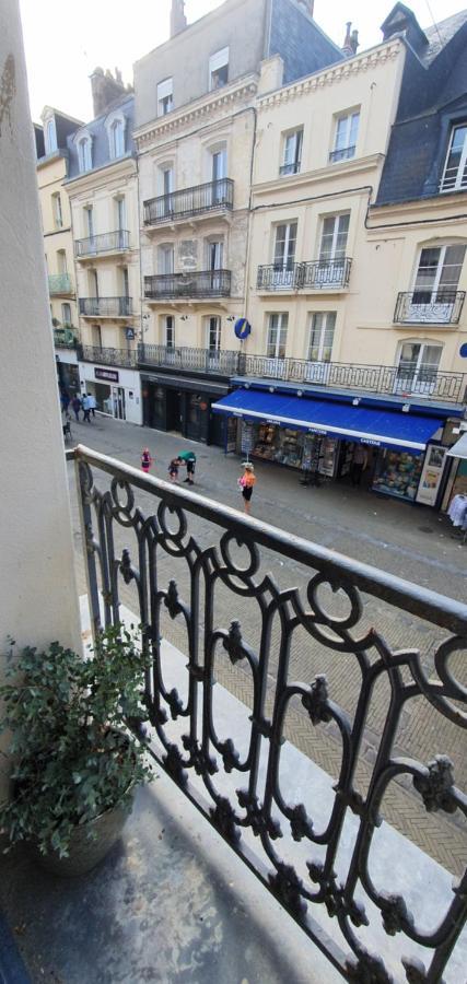 Les Balcons De Dieppe - Appartement 1Er Etage - Certifie 3 Etoiles Au Coeur De La Rue Pietonne Exterior photo
